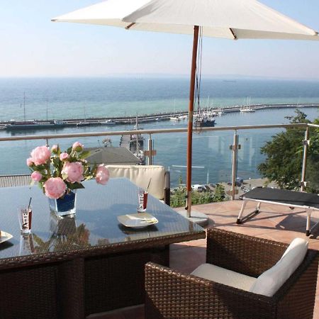 Ruegen Star Appartements De Luxe Sassnitz Exterior photo